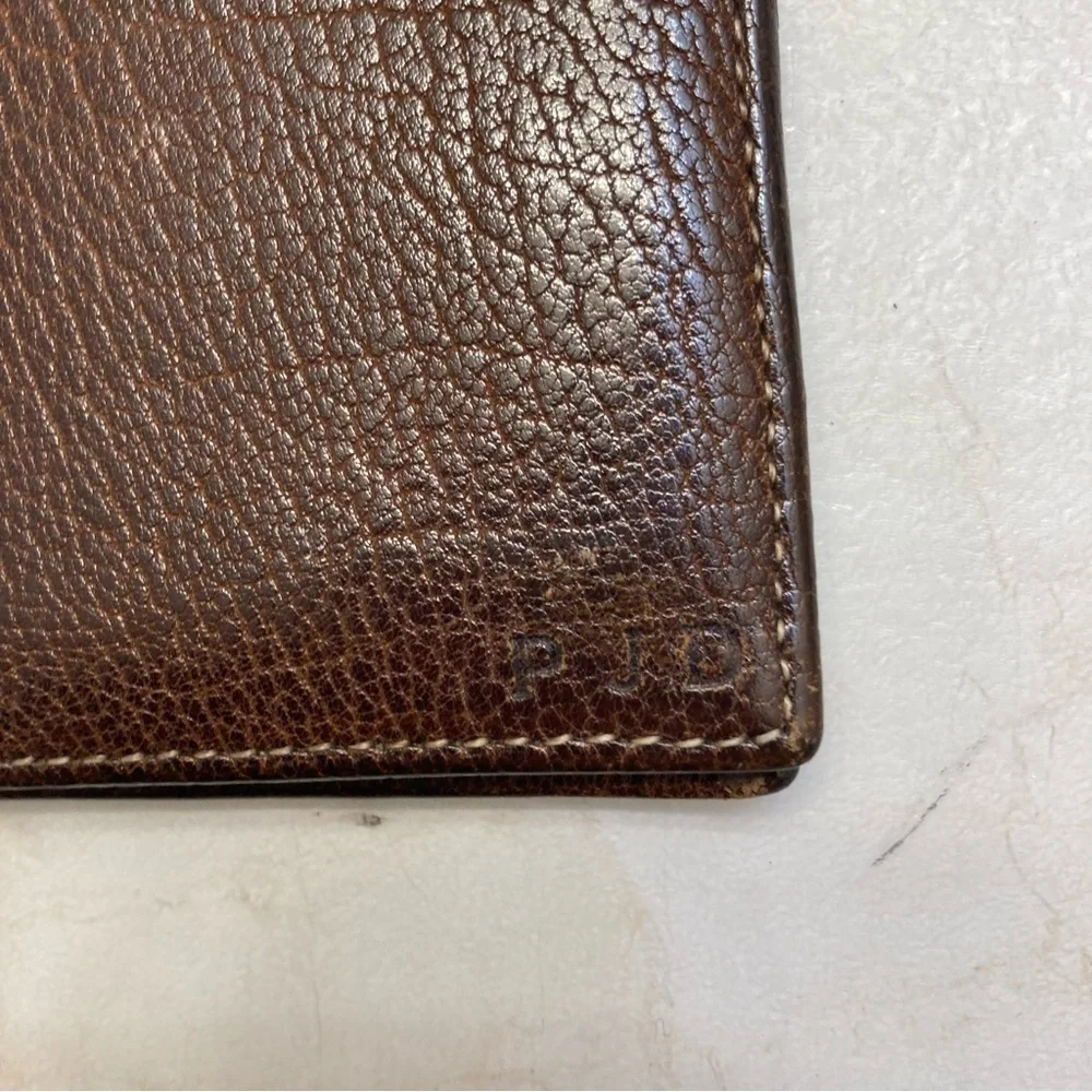Bosca buffalo leather mens bifold wallet